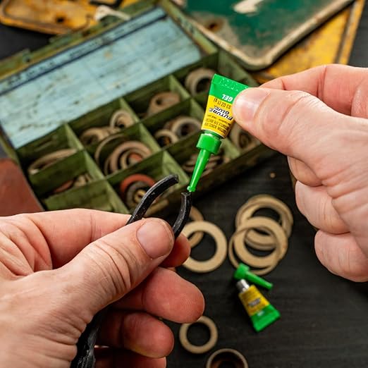 Super Glue Future Glue Gel 6 Mini Single Use Tubes, Clear, Instant Bonding, Fast Dry, Professional Cyanoacrylate Adhesive, Great for Wood, Metal, Plastic, Crafts, Ceramic, and Toy Repairs